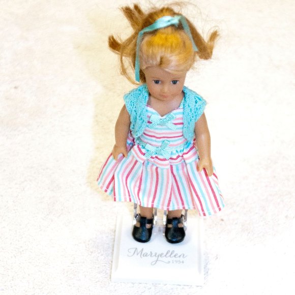 AG mini doll and apron/work tools - Picture 1 of 12